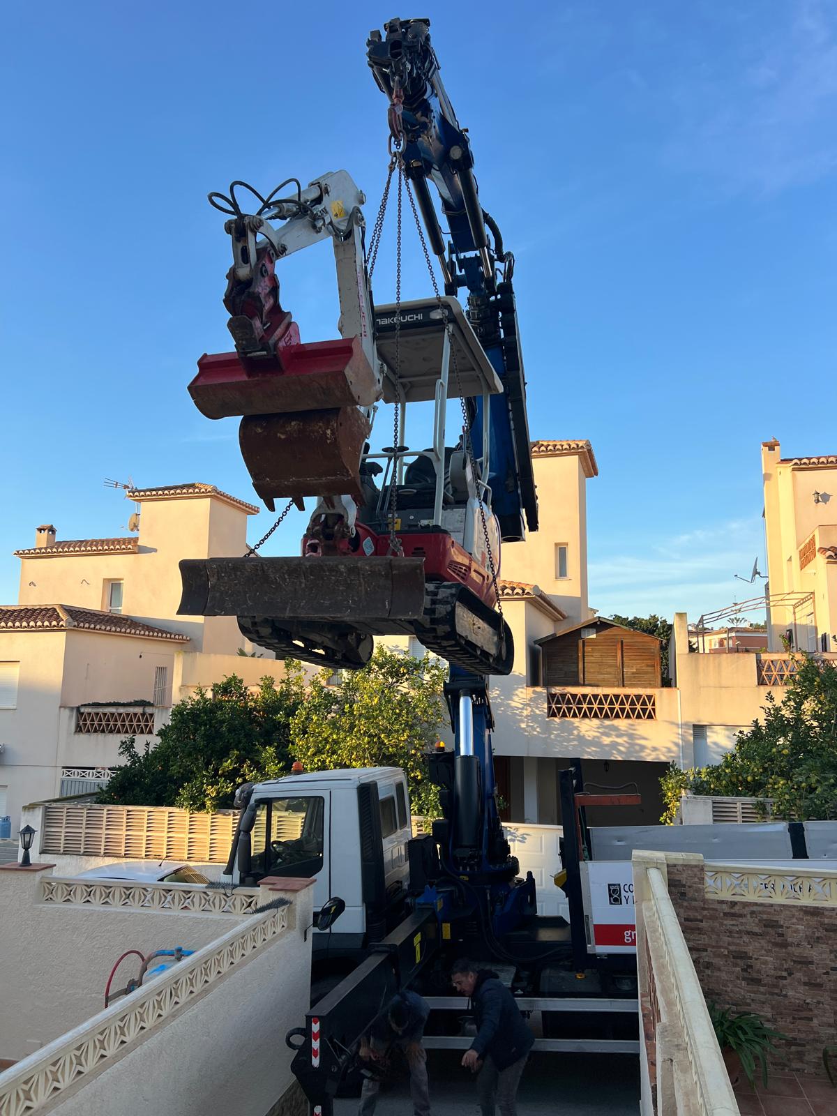 Services whatsapp image 2025 10 25 at 08.29.18 (3)