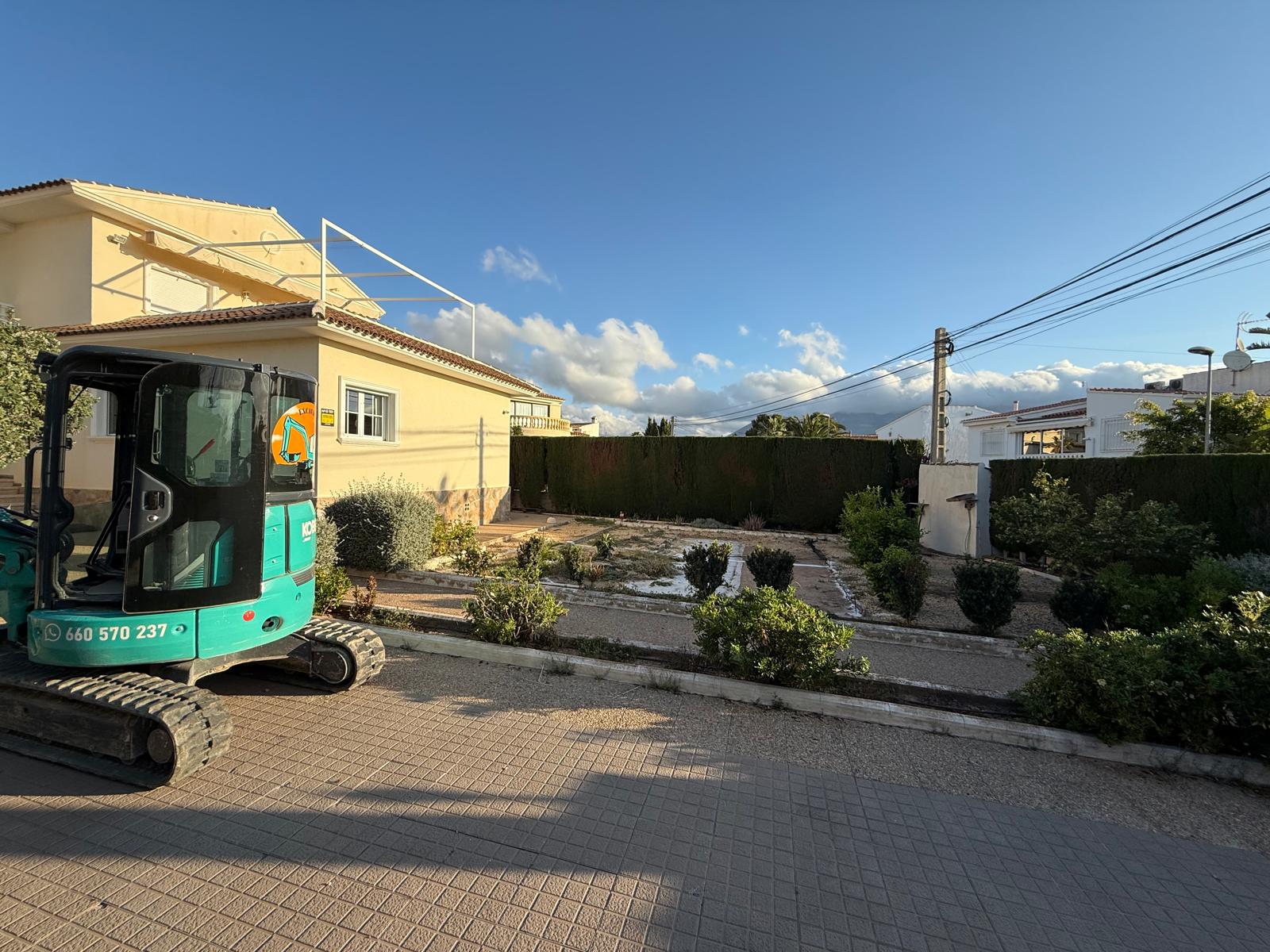 Services whatsapp image 2025 10 25 at 08.29.19 (5)